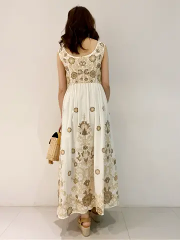 GRACE CONTINENTAL The Banquet Aya. コーディネート画像