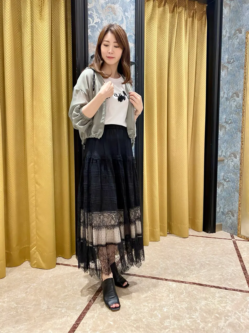 GRACE CONTINENTAL The Banquet Aya. コーディネート画像