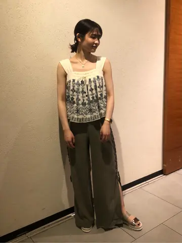 GRACE CONTINENTAL The Banquet HOSHINO コーディネート画像