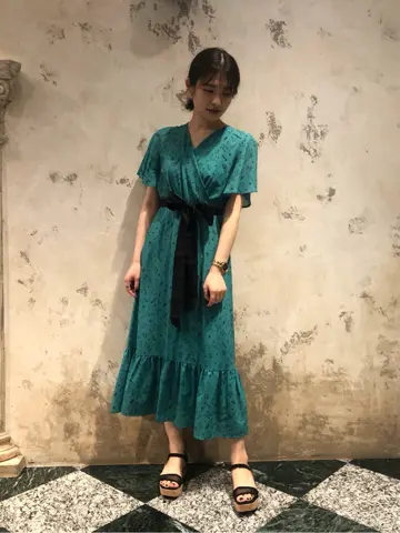 GRACE CONTINENTAL The Banquet HOSHINO コーディネート画像