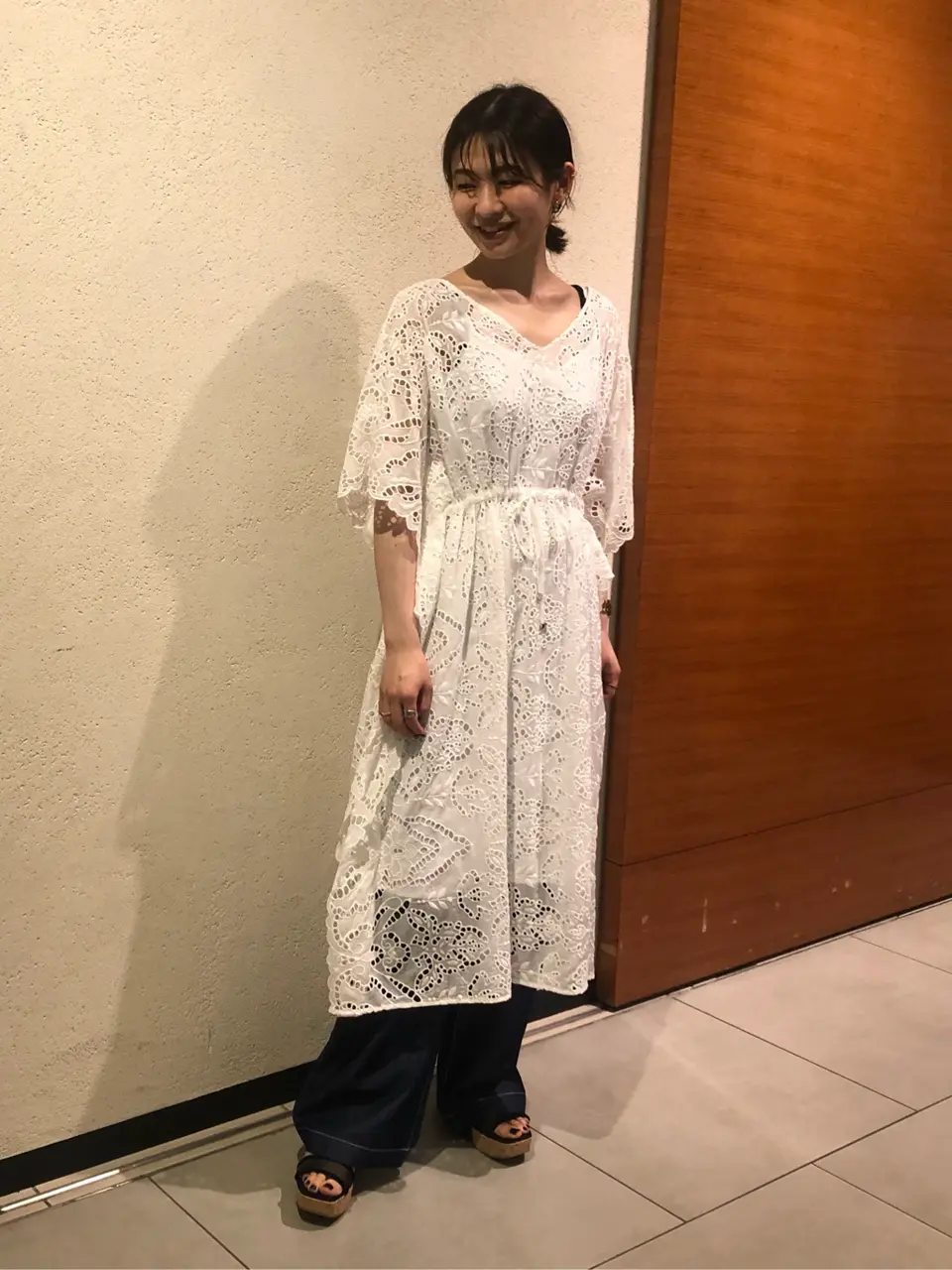  HOSHINO コーディネート画像