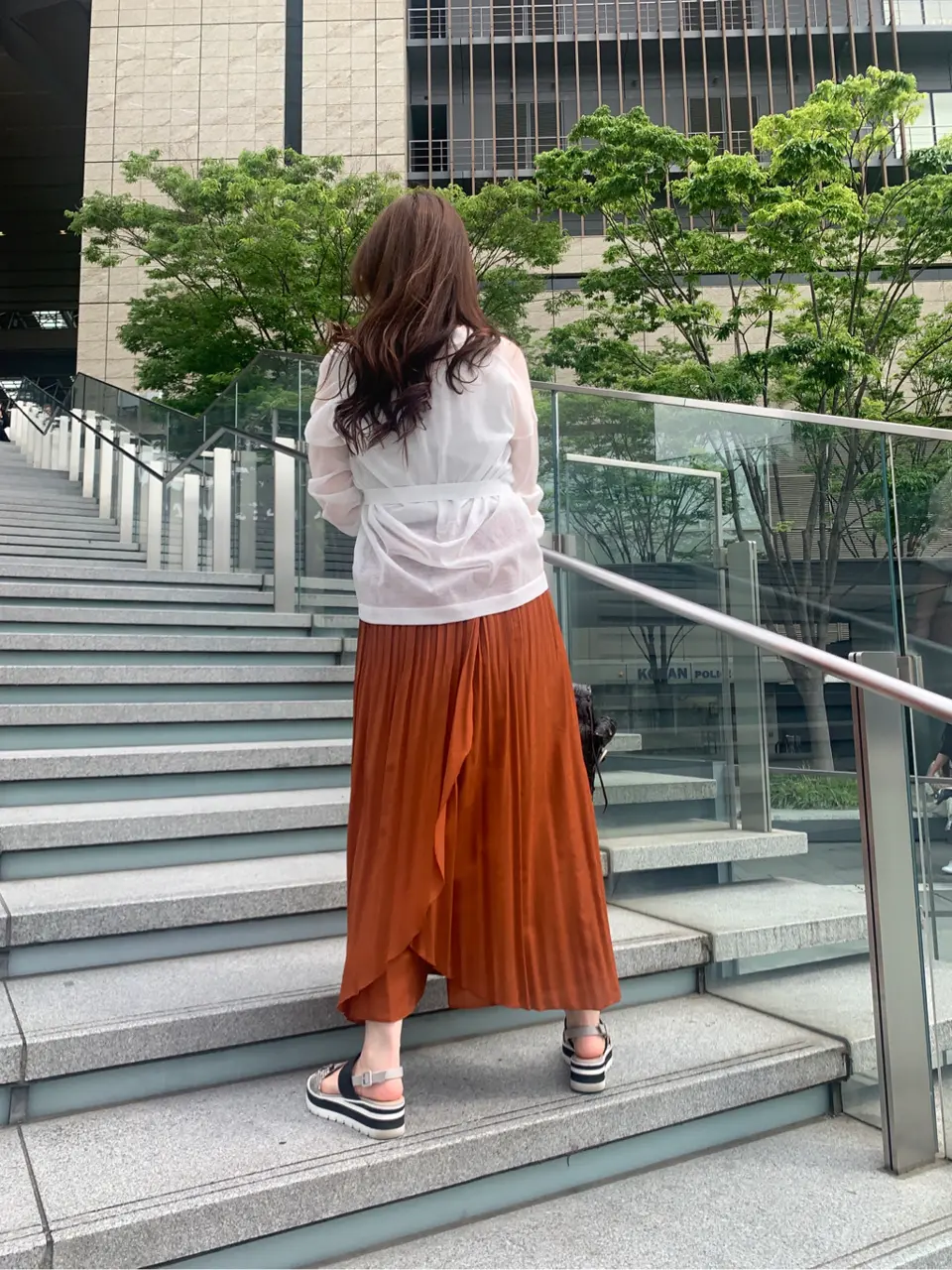 GRACE CONTINENTAL The Banquet 日笠　雅 コーディネート画像