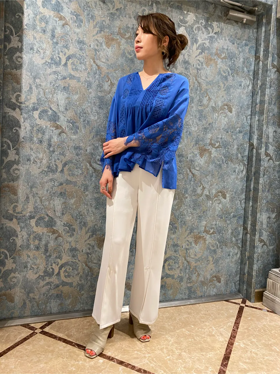 GRACE CONTINENTAL The Banquet 泉　智子 コーディネート画像