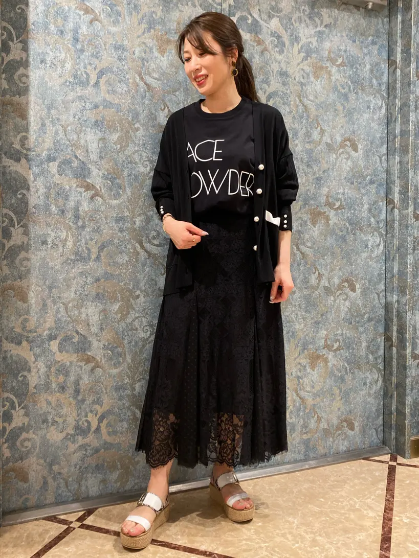 GRACE CONTINENTAL The Banquet 泉　智子 コーディネート画像