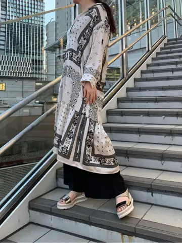 GRACE CONTINENTAL The Banquet 日笠　雅 コーディネート画像