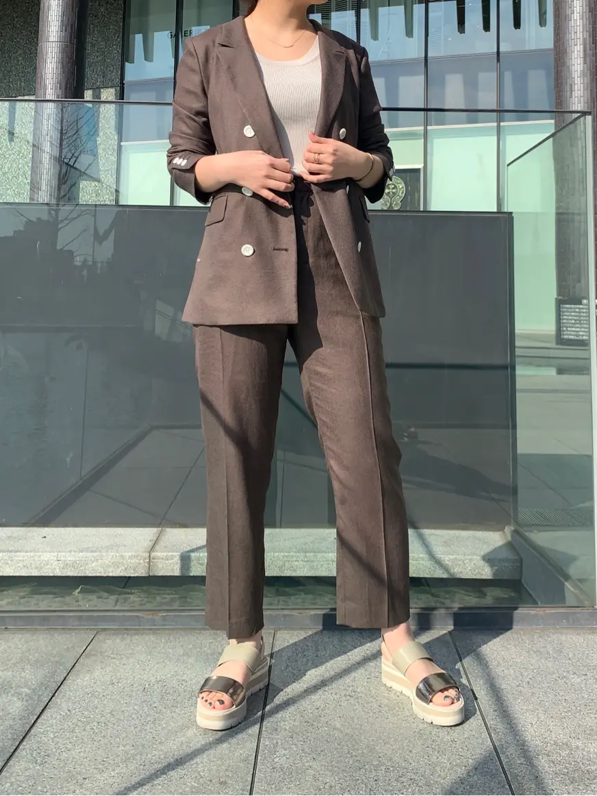 GRACE CONTINENTAL The Banquet 日笠　雅 コーディネート画像