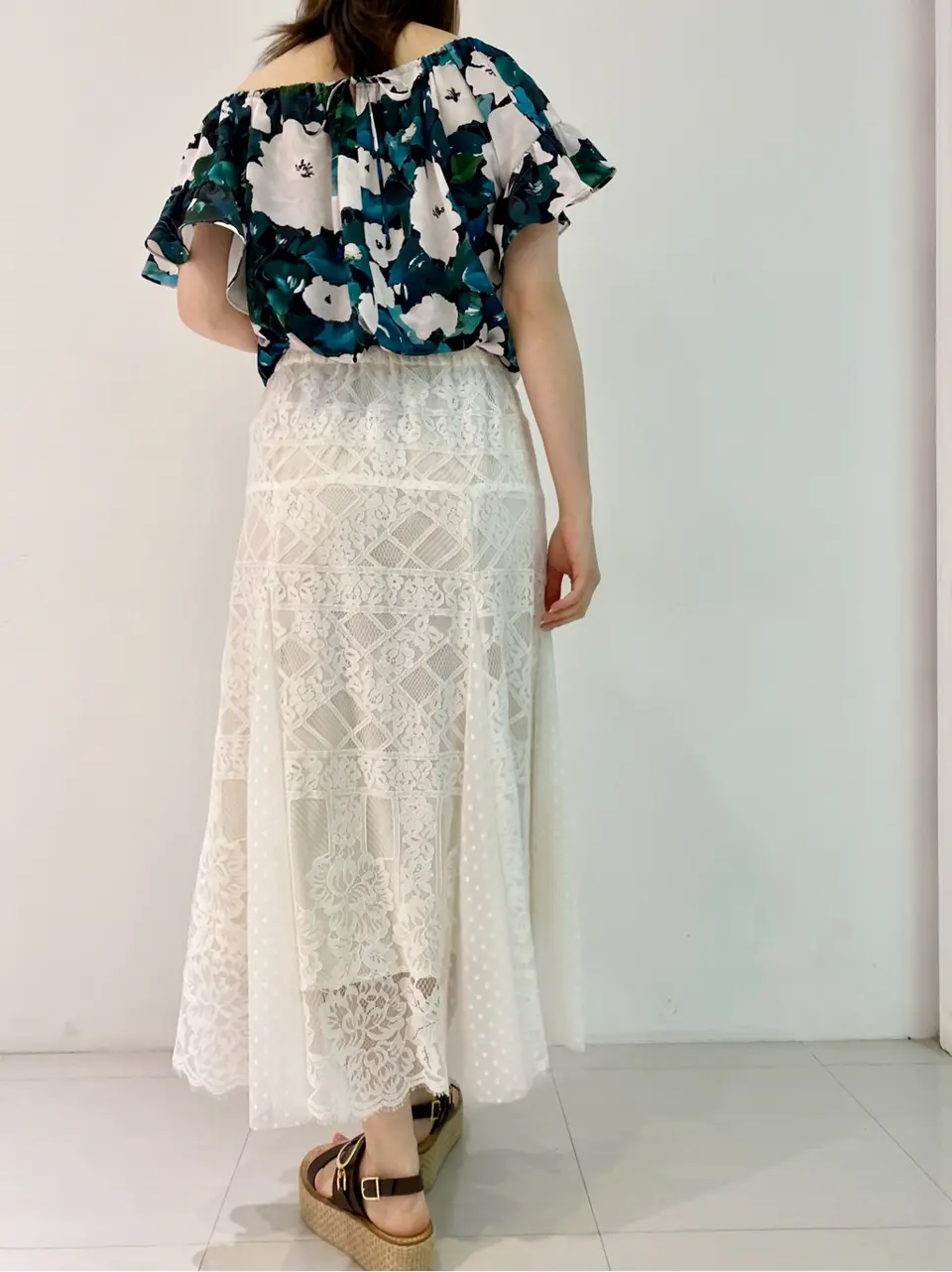 GRACE CONTINENTAL The Banquet Aya. コーディネート画像