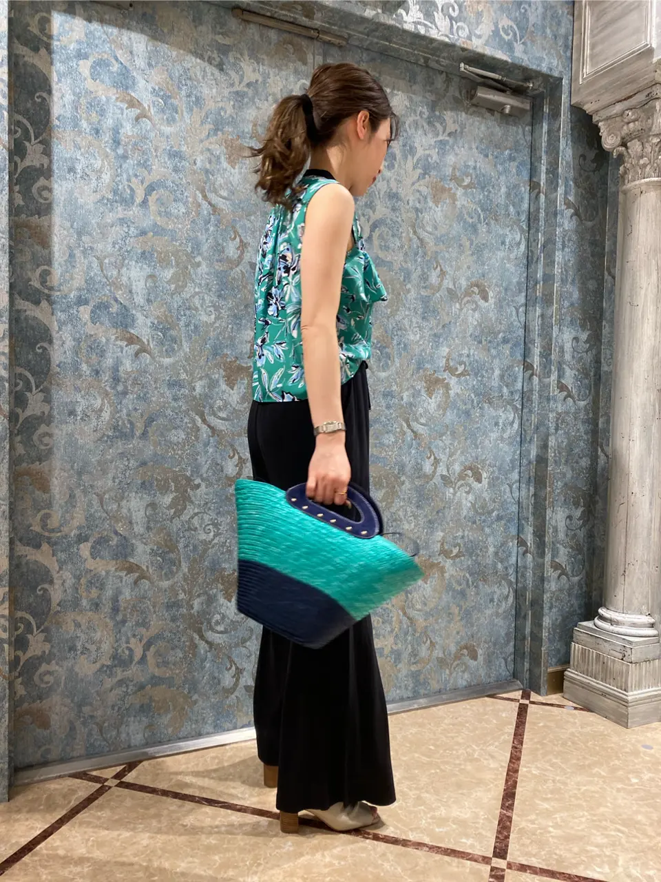 GRACE CONTINENTAL The Banquet 泉　智子 コーディネート画像