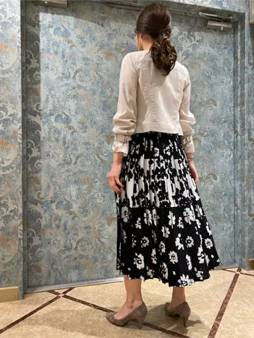 GRACE CONTINENTAL The Banquet 泉　智子 コーディネート画像