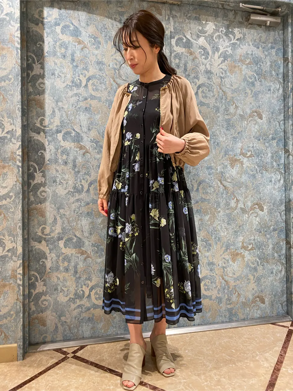 GRACE CONTINENTAL The Banquet 泉　智子 コーディネート画像