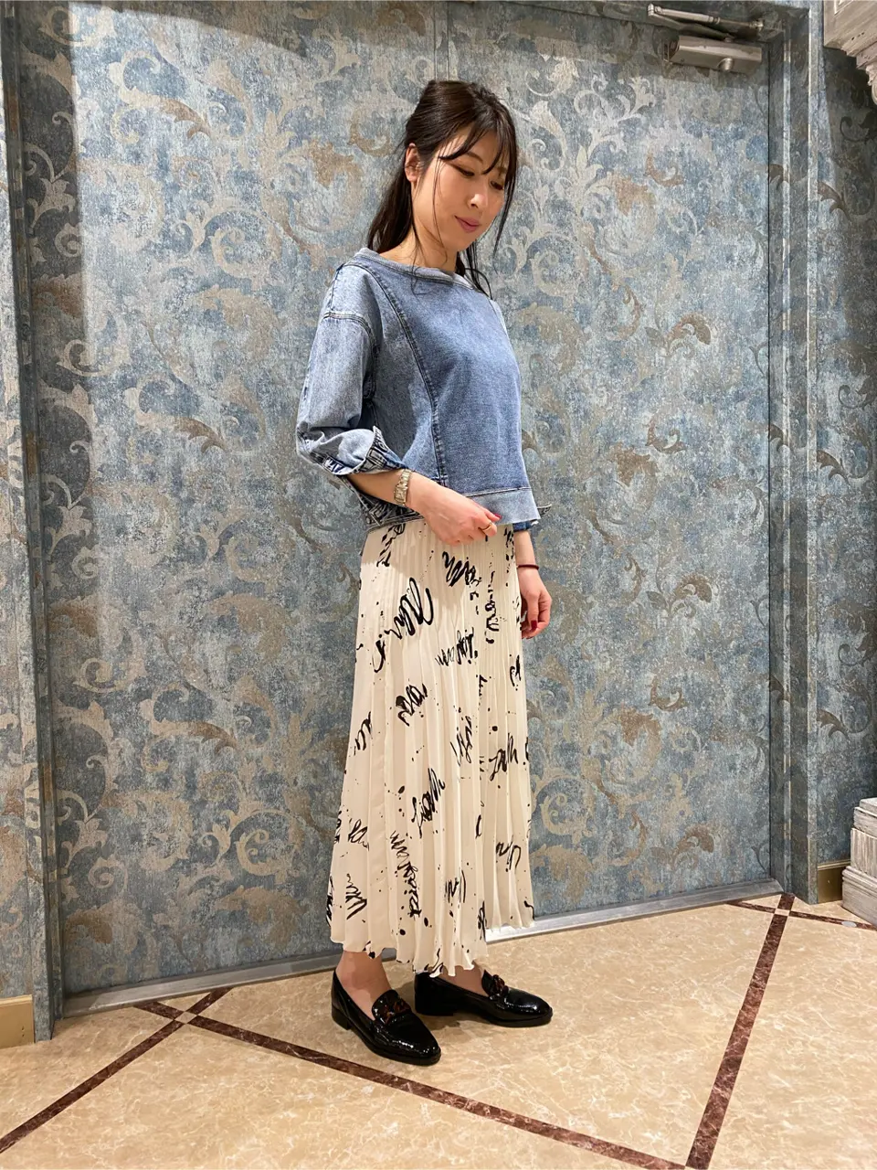 GRACE CONTINENTAL The Banquet 泉　智子 コーディネート画像