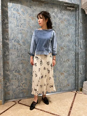 GRACE CONTINENTAL The Banquet 泉　智子 コーディネート画像