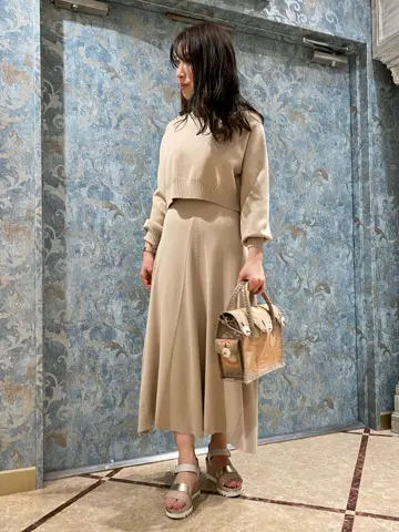 GRACE CONTINENTAL The Banquet 泉　智子 コーディネート画像