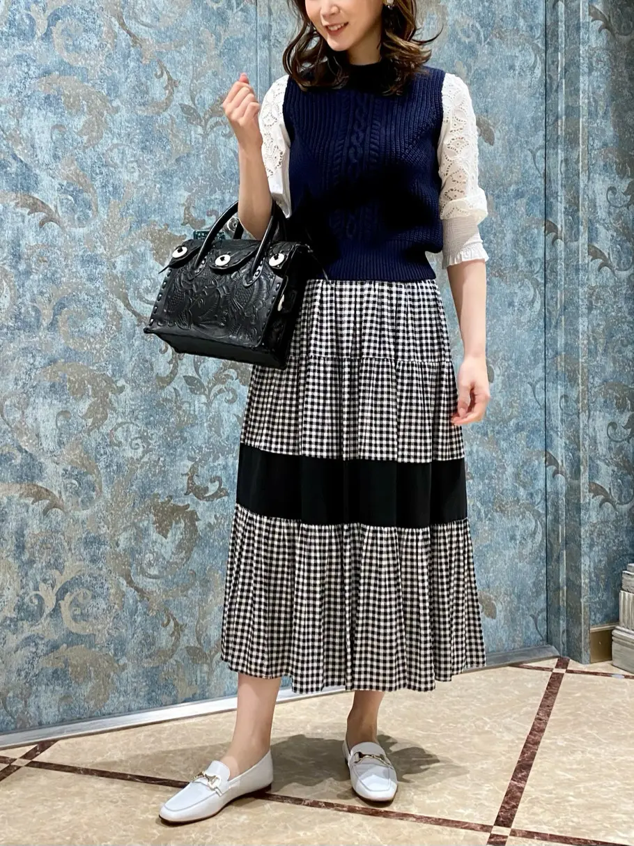 GRACE CONTINENTAL The Banquet Aya. コーディネート画像