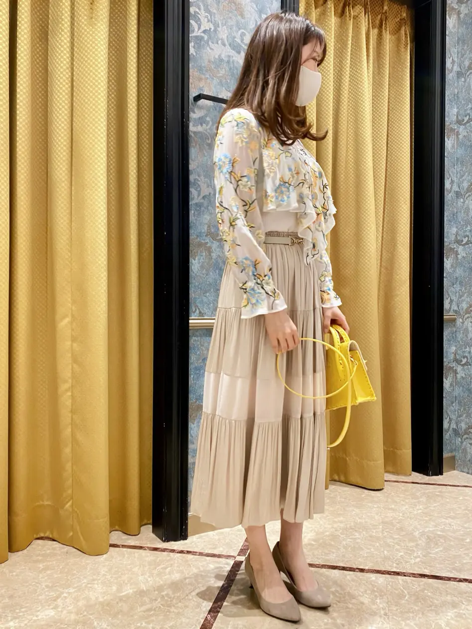 GRACE CONTINENTAL The Banquet Aya. コーディネート画像