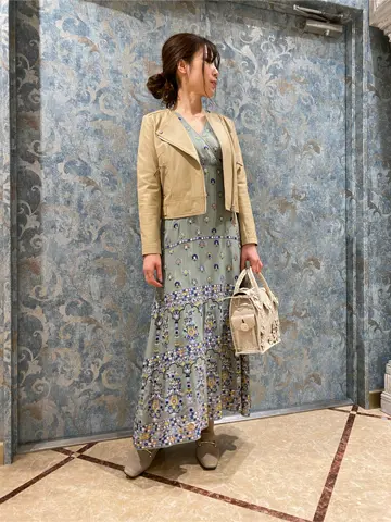 GRACE CONTINENTAL The Banquet 泉　智子 コーディネート画像