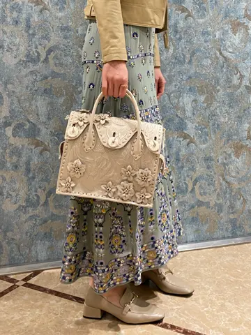 GRACE CONTINENTAL The Banquet 泉　智子 コーディネート画像