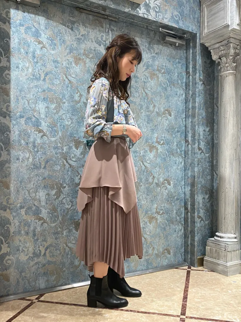 GRACE CONTINENTAL The Banquet 泉　智子 コーディネート画像