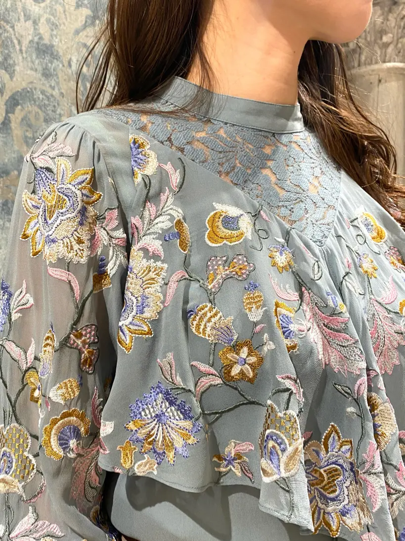 GRACE CONTINENTAL The Banquet 泉　智子 コーディネート画像