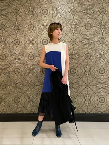 GRACE CONTINENTAL The Banquet 平岩　みなみ コーディネート画像