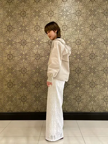 GRACE CONTINENTAL The Banquet 平岩　みなみ コーディネート画像