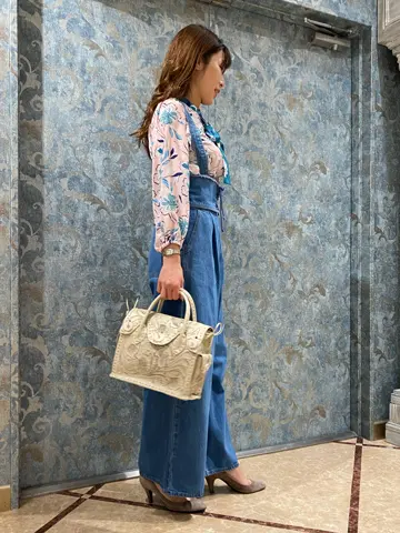 GRACE CONTINENTAL The Banquet 泉　智子 コーディネート画像