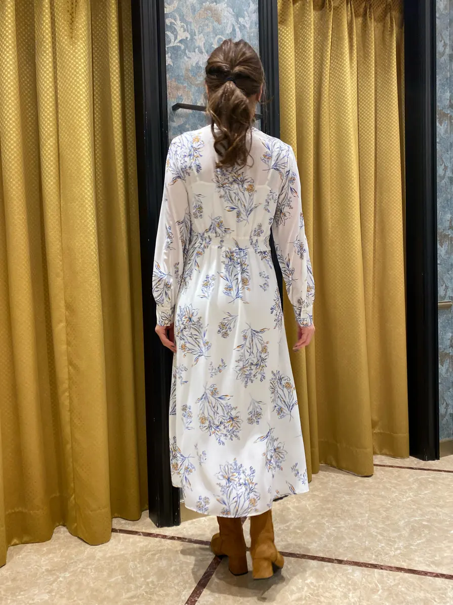 GRACE CONTINENTAL The Banquet 泉　智子 コーディネート画像