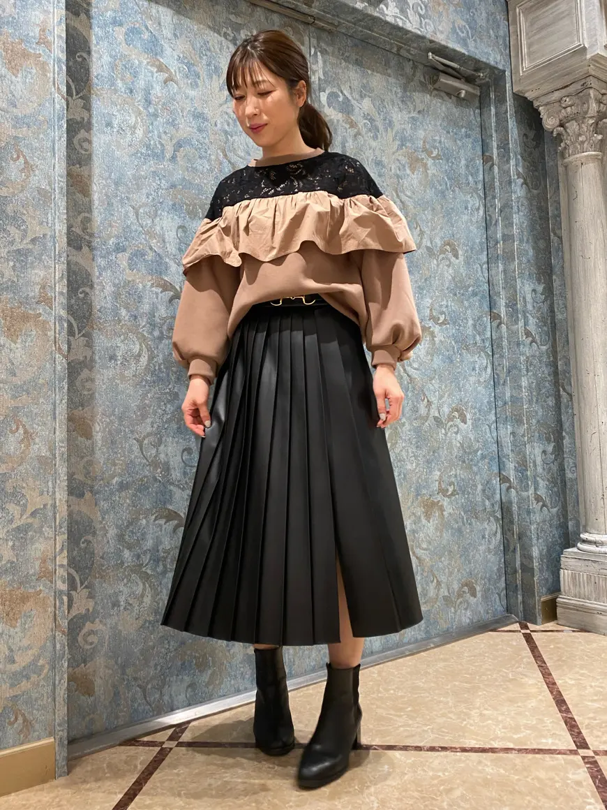 GRACE CONTINENTAL The Banquet 泉　智子 コーディネート画像