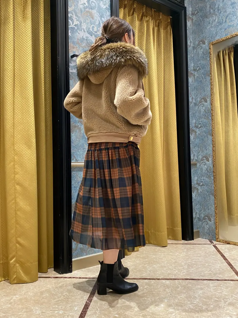 GRACE CONTINENTAL The Banquet 泉　智子 コーディネート画像