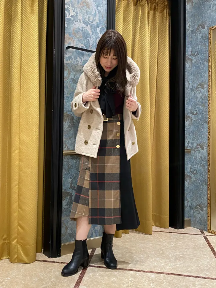 GRACE CONTINENTAL The Banquet 泉　智子 コーディネート画像