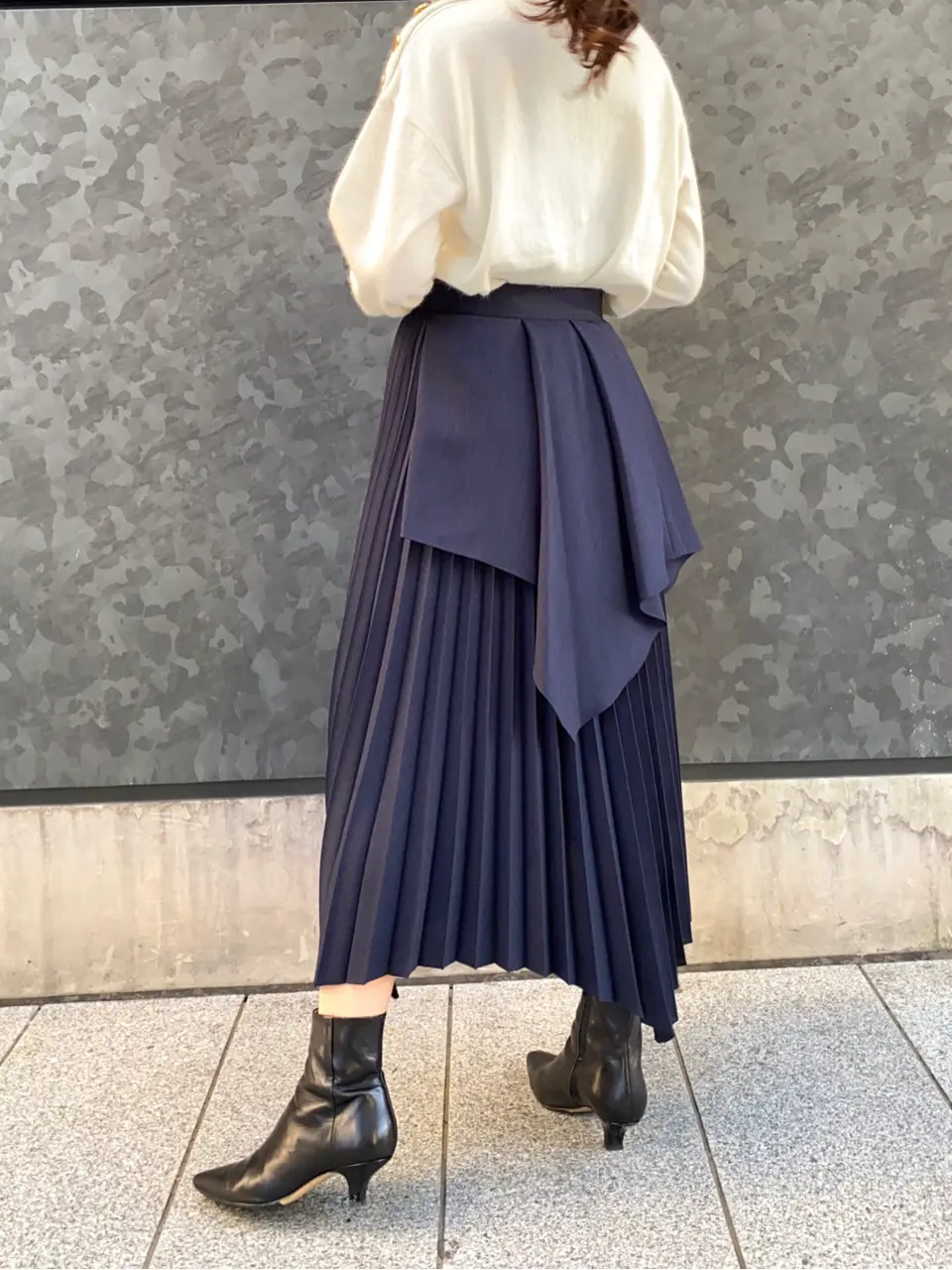 GRACE CONTINENTAL The Banquet MORITA AI コーディネート画像