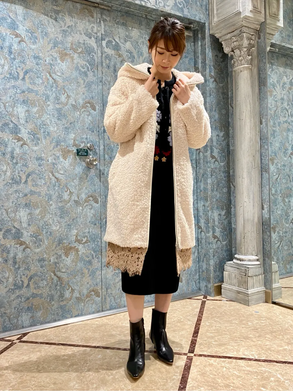 GRACE CONTINENTAL The Banquet Aya. コーディネート画像