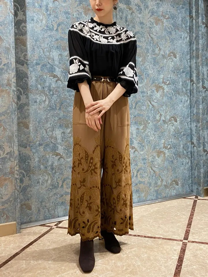 GRACE CONTINENTAL The Banquet Aya. コーディネート画像