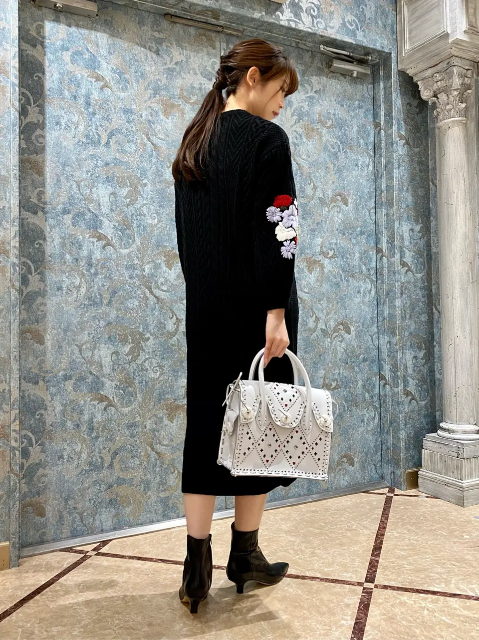 GRACE CONTINENTAL The Banquet Aya. コーディネート画像