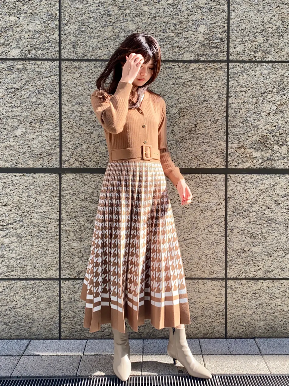 GRACE CONTINENTAL The Banquet MORITA AI コーディネート画像