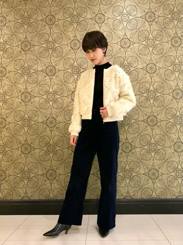 GRACE CONTINENTAL The Banquet 平岩　みなみ コーディネート画像