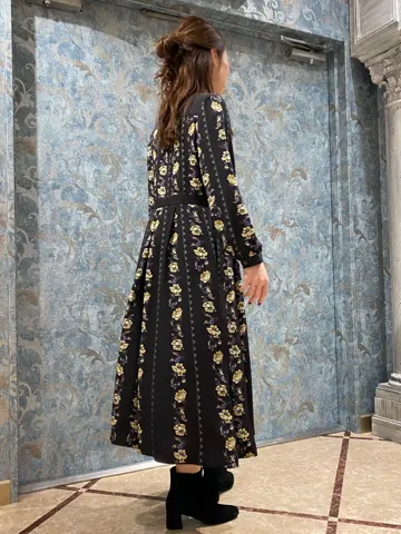 GRACE CONTINENTAL The Banquet 泉　智子 コーディネート画像