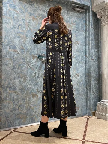 GRACE CONTINENTAL The Banquet 泉　智子 コーディネート画像