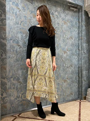 GRACE CONTINENTAL The Banquet 泉　智子 コーディネート画像