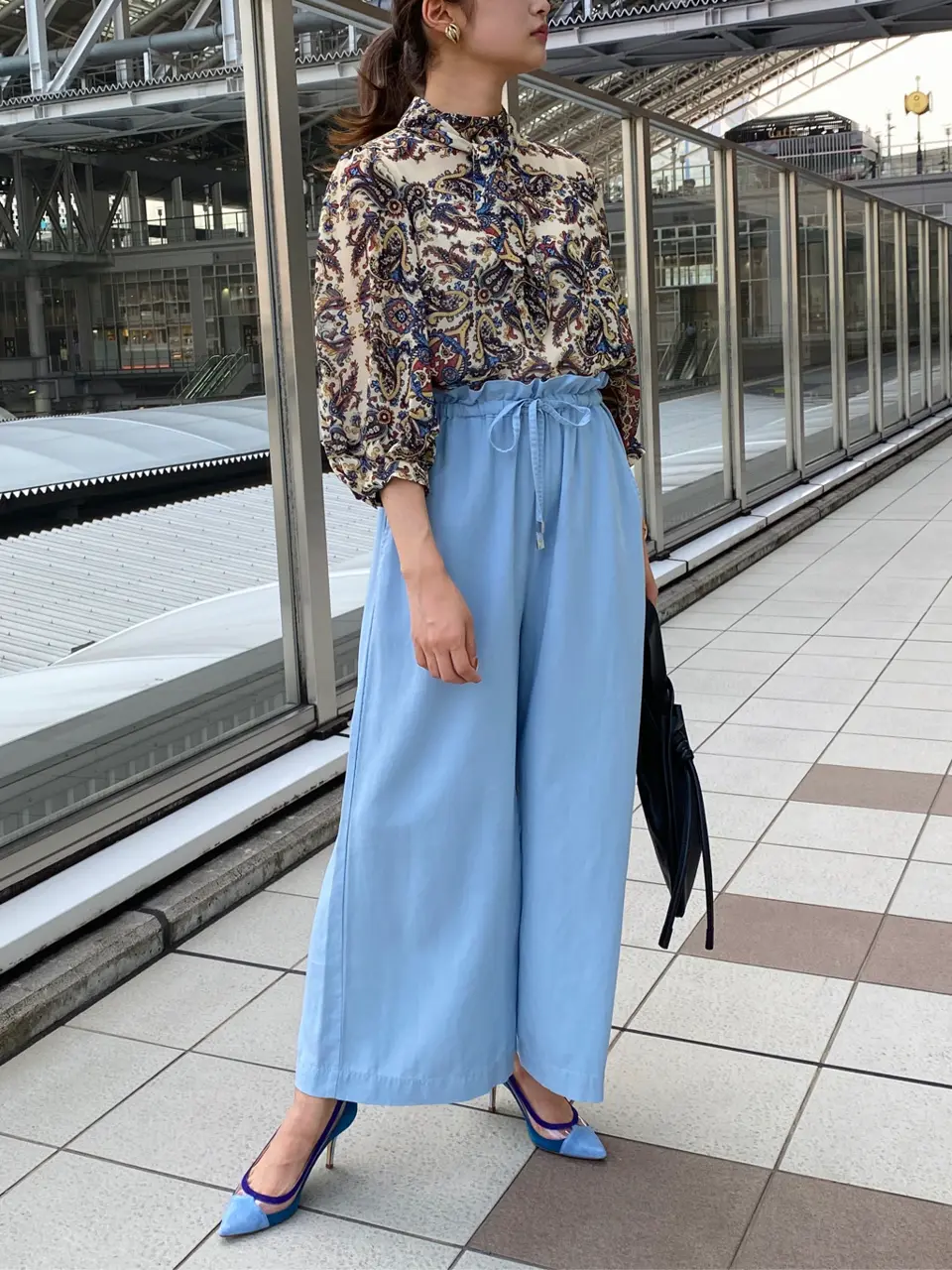 GRACE CONTINENTAL The Banquet MORITA AI コーディネート画像