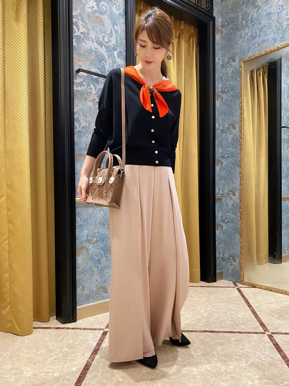 GRACE CONTINENTAL The Banquet Aya. コーディネート画像