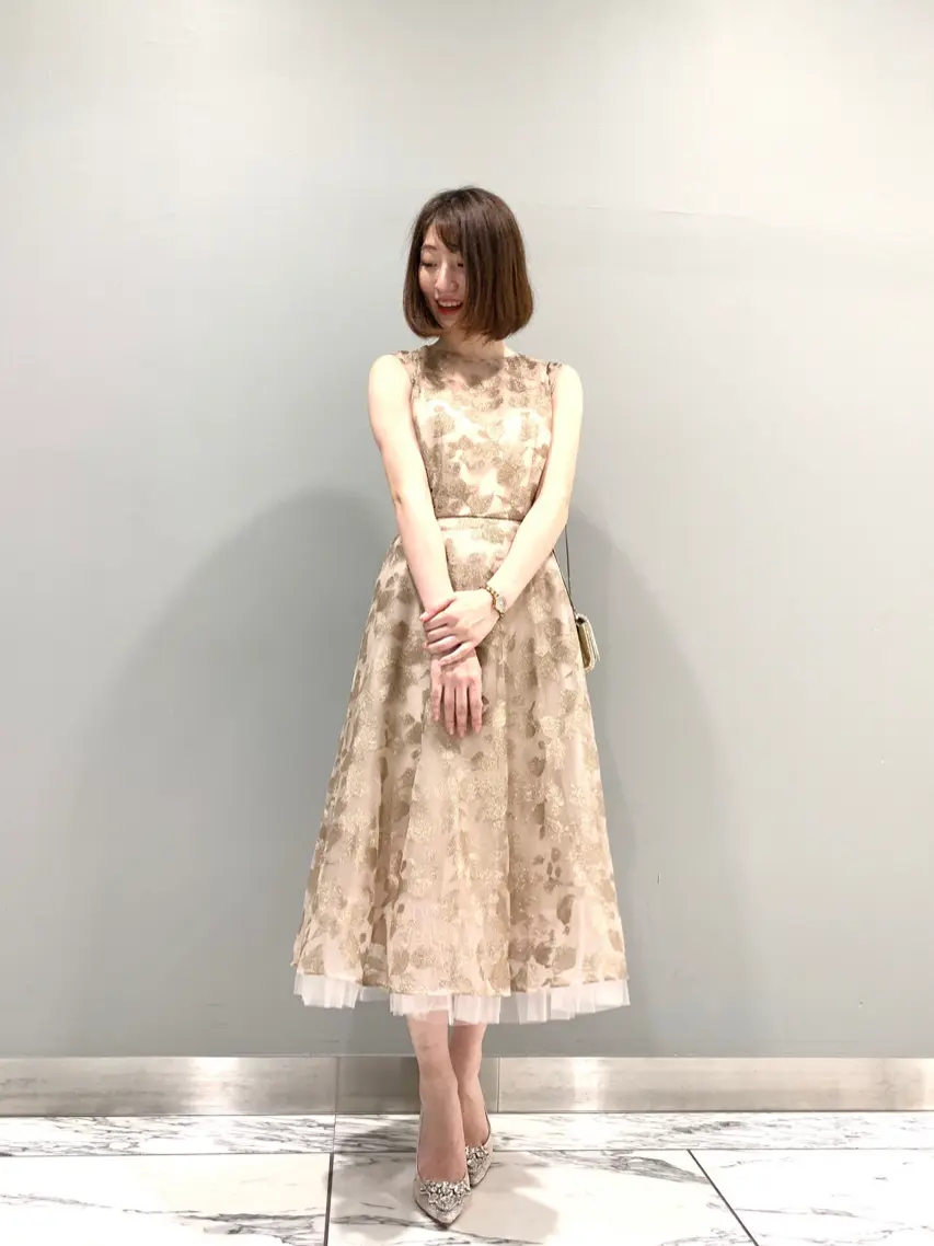 GRACE CONTINENTAL The Banquet eri コーディネート画像