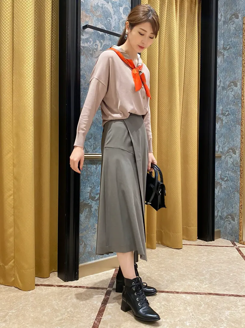 GRACE CONTINENTAL The Banquet Aya. コーディネート画像