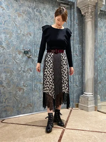 GRACE CONTINENTAL The Banquet Aya. コーディネート画像