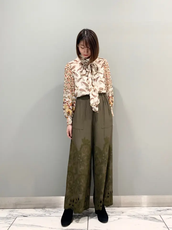 GRACE CONTINENTAL The Banquet eri コーディネート画像