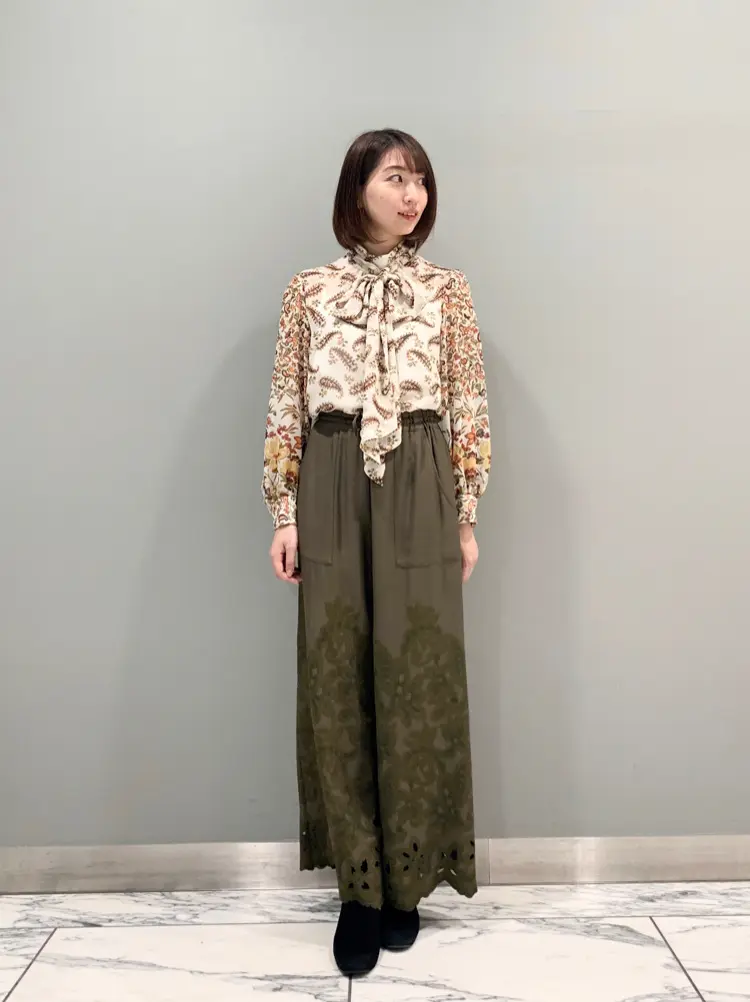 GRACE CONTINENTAL The Banquet eri コーディネート画像