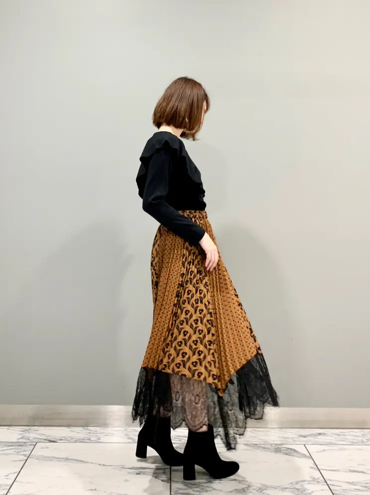 GRACE CONTINENTAL The Banquet eri コーディネート画像