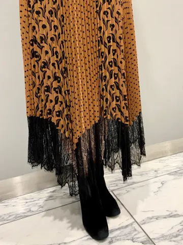 GRACE CONTINENTAL The Banquet eri コーディネート画像