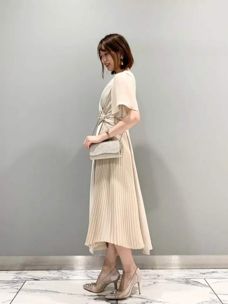 GRACE CONTINENTAL The Banquet eri コーディネート画像