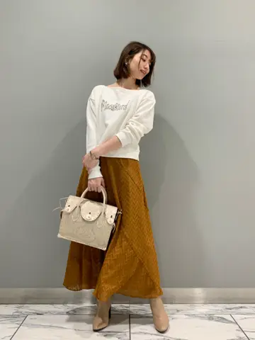 GRACE CONTINENTAL The Banquet eri コーディネート画像